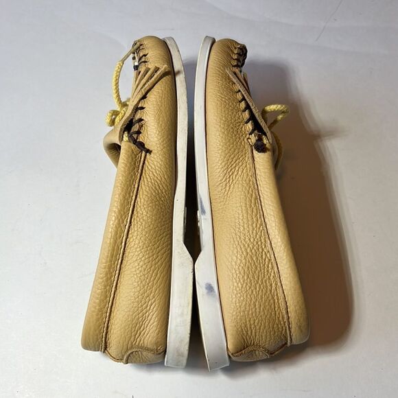 MINNETONKA Women’s Thunderbird Boat Moccasin Shoes Tan Size 7.5 - Picture 2 of 15